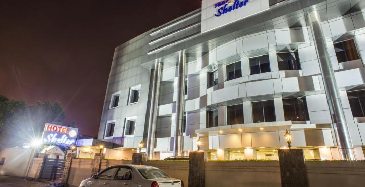 Shelter Hotel Lucknow Dış mekan fotoğraf