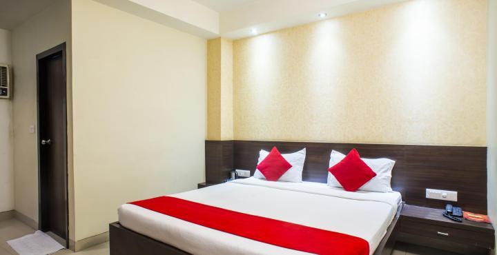 Shelter Hotel Lucknow Dış mekan fotoğraf