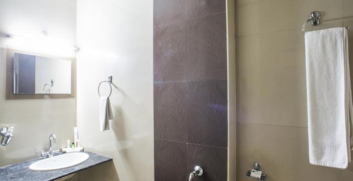 Shelter Hotel Lucknow Dış mekan fotoğraf